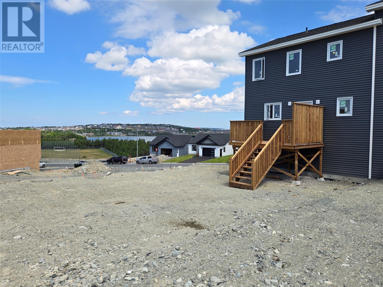 Property at 76 Trenton Drive image 3
