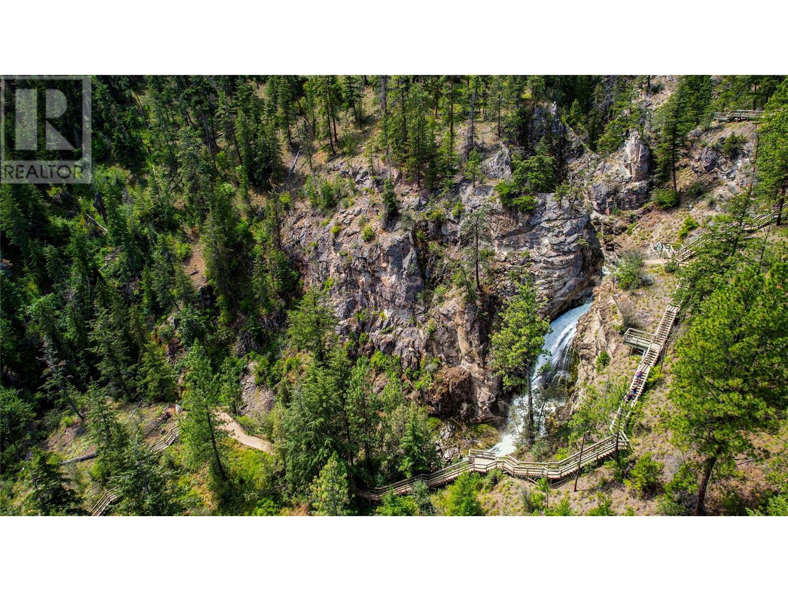 7100 Dunwaters Road, Kelowna, British Columbia  V1Z 3W6 - Photo 34 - 10354531