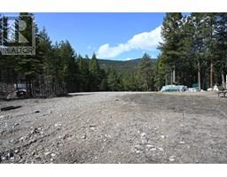 7100 Dunwaters Road, kelowna, British Columbia