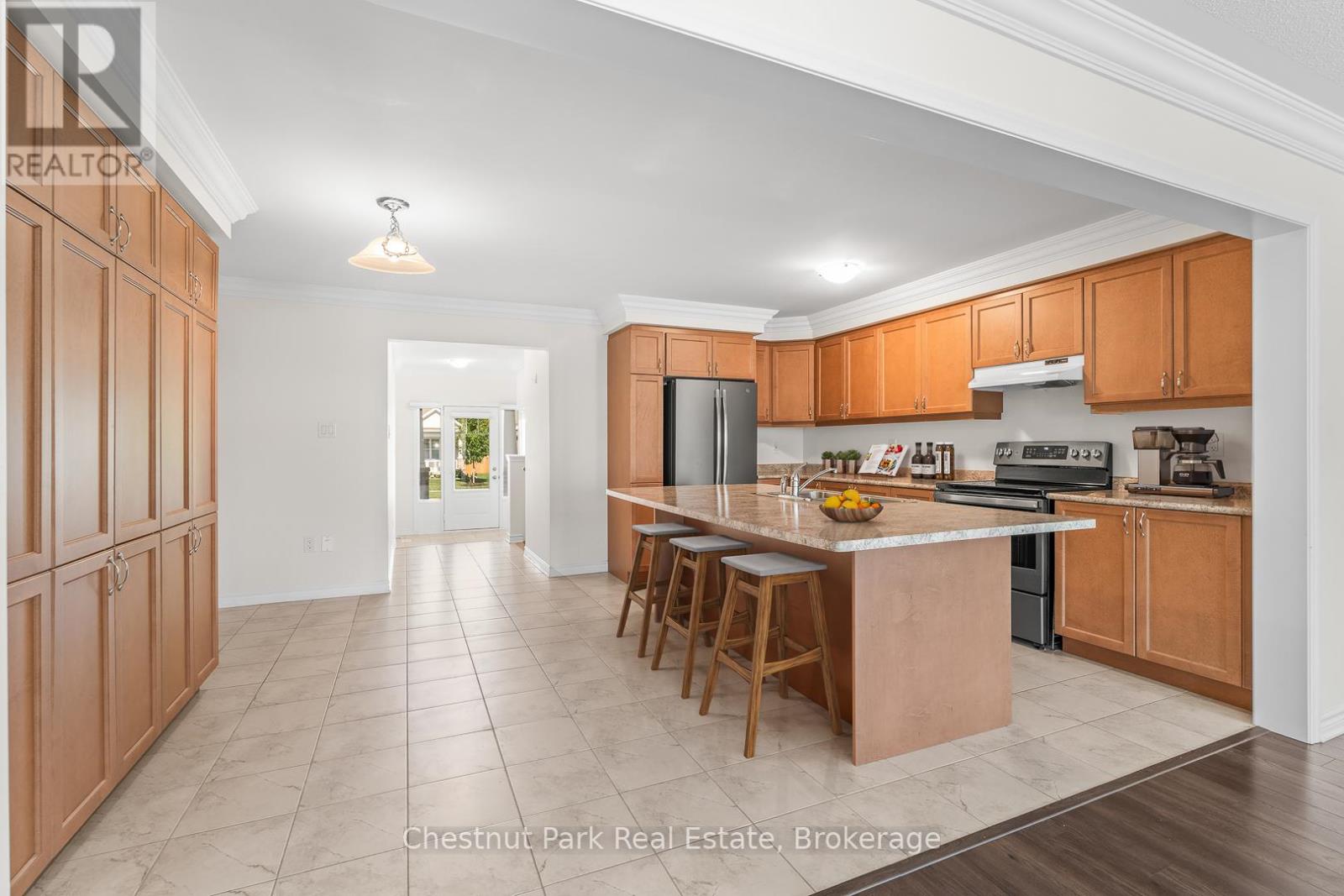 Property at 25 HUNTER PLACE image 5