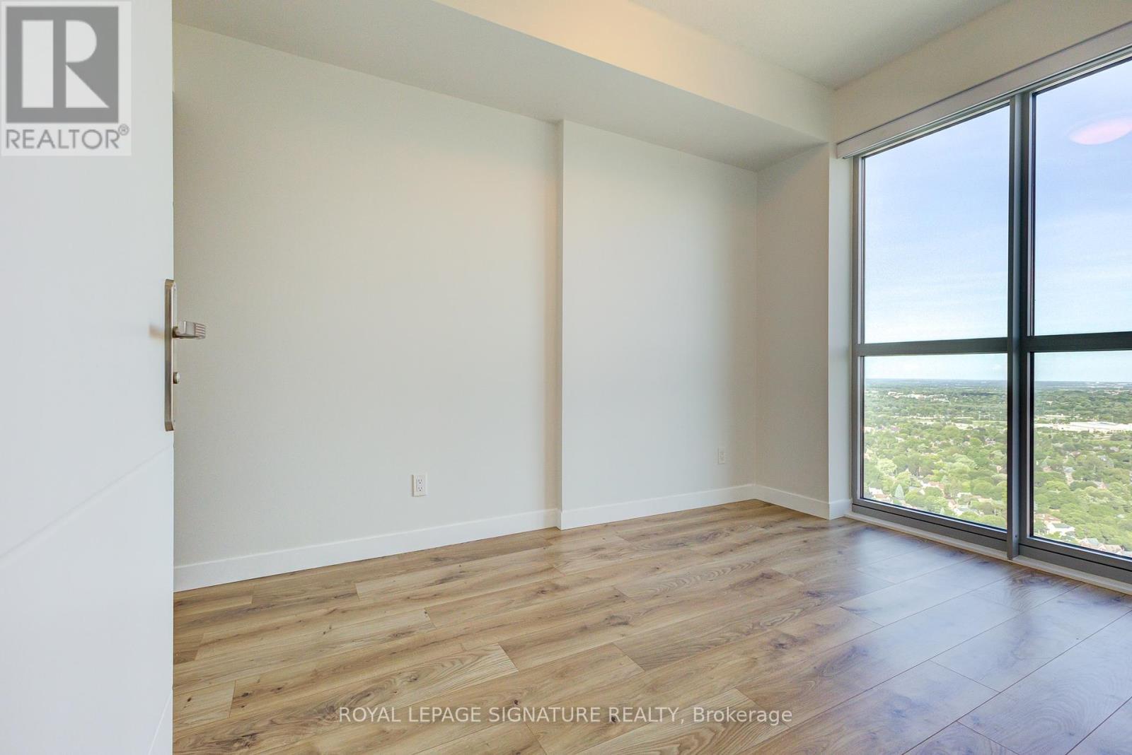 3901 - 60 Frederick Street, Kitchener, Ontario  N2H 0C7 - Photo 11 - X12260275