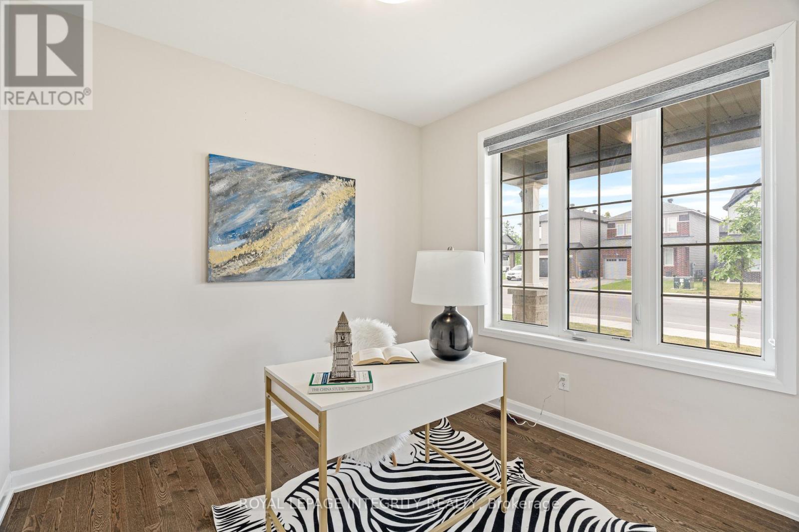 Property at 787 CAPPAMORE DRIVE image 4