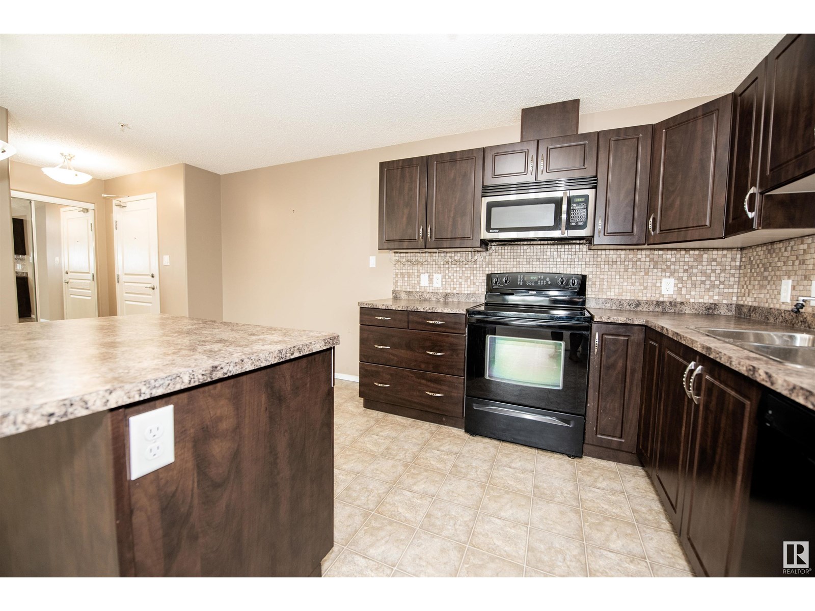 Property at #209 16035 132 ST NW image 3
