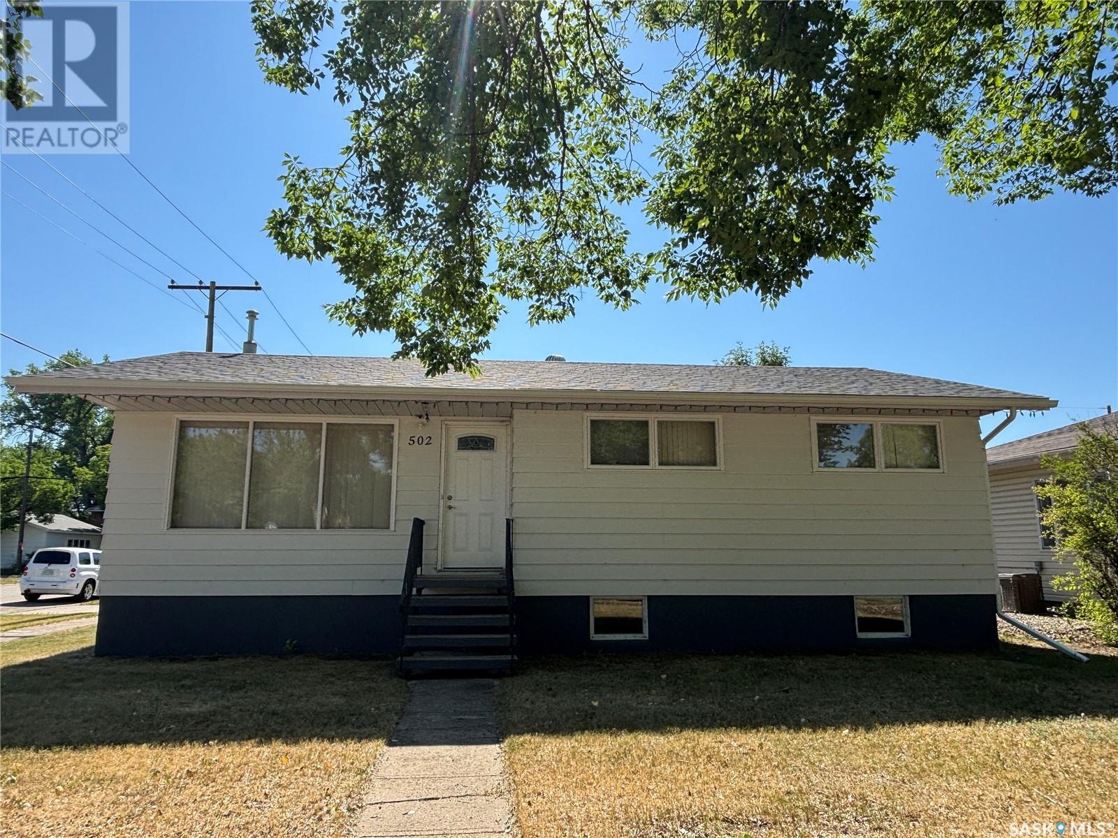 502 Jasper STREET, maple creek, Saskatchewan