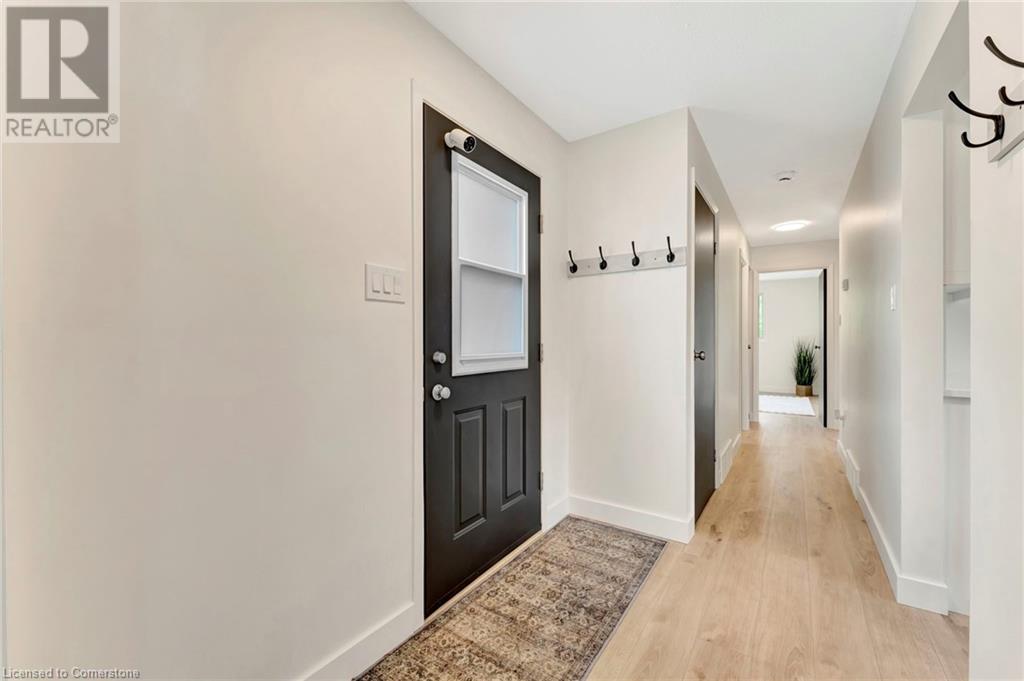 Property at 233 AUDEN Road image 5