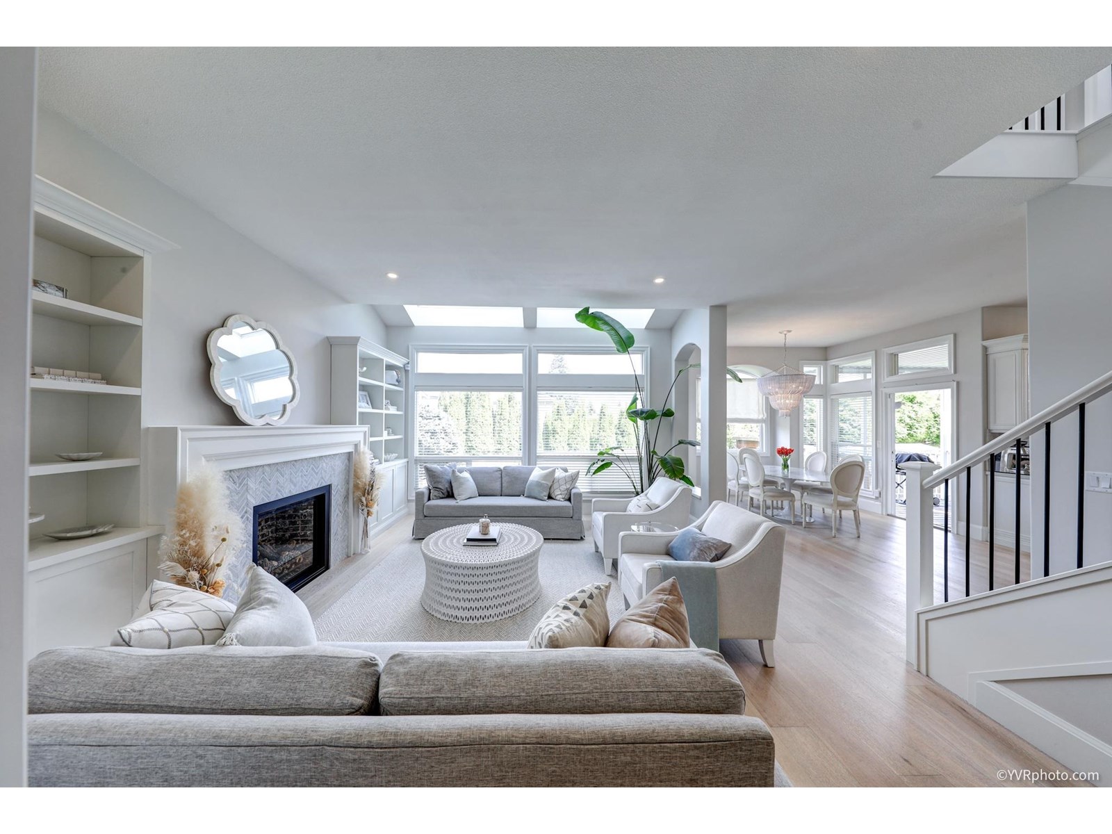 Property at 10820 164 STREET image 3