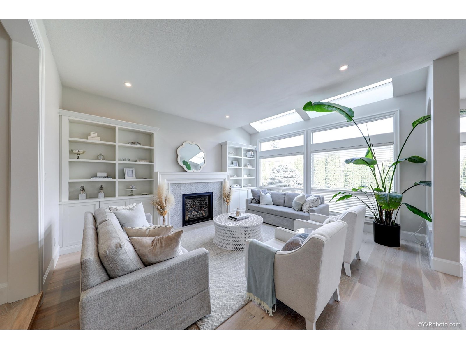 Property at 10820 164 STREET image 4