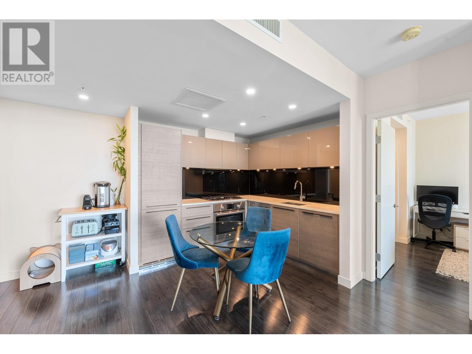 1705 6383 MCKAY AVENUE, burnaby, British Columbia V5H0H8