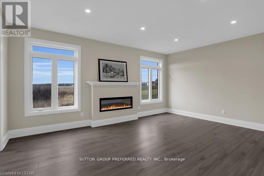 252 Leitch Street, Dutton/dunwich, Ontario  N0L 1J0 - Photo 15 - X12260515