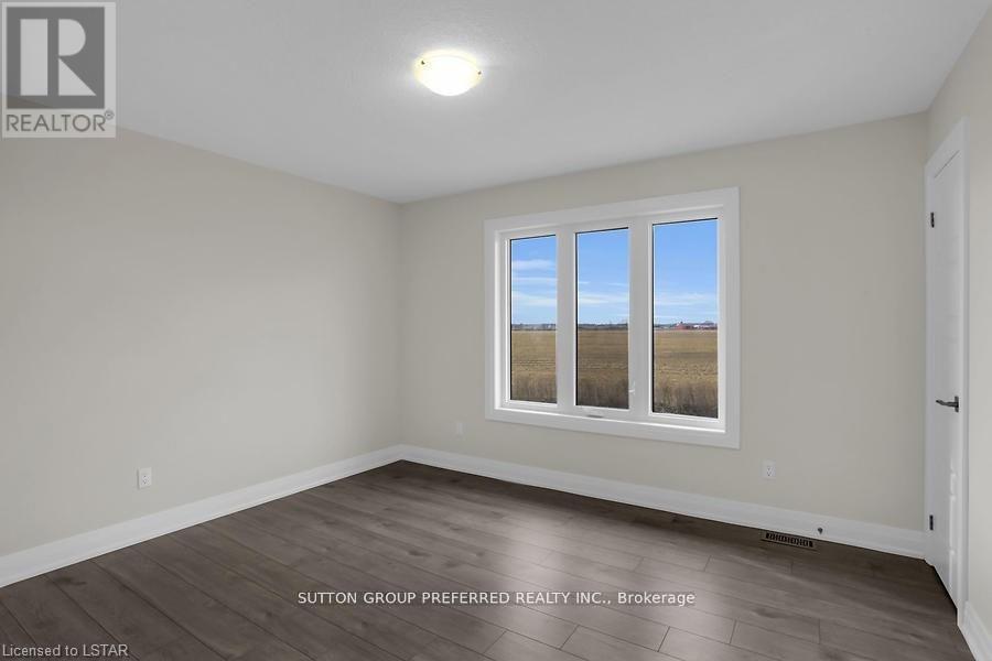 252 Leitch Street, Dutton/dunwich, Ontario  N0L 1J0 - Photo 21 - X12260515