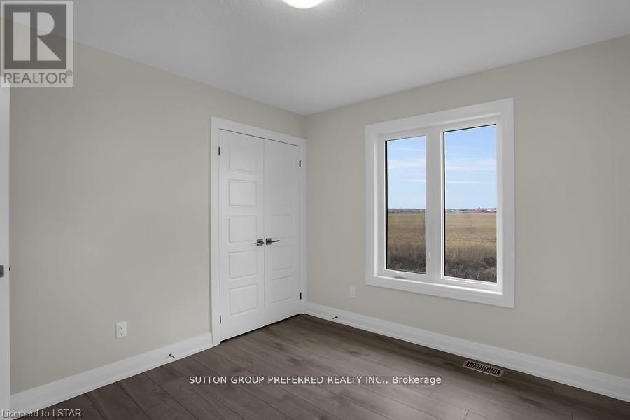 252 Leitch Street, Dutton/dunwich, Ontario  N0L 1J0 - Photo 28 - X12260515