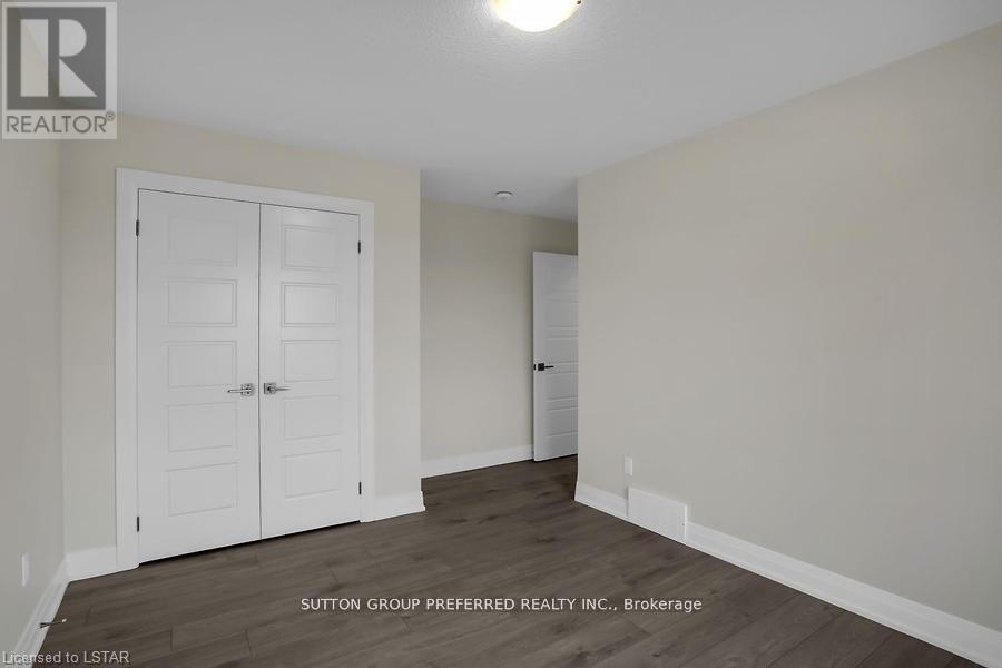 252 Leitch Street, Dutton/dunwich, Ontario  N0L 1J0 - Photo 29 - X12260515