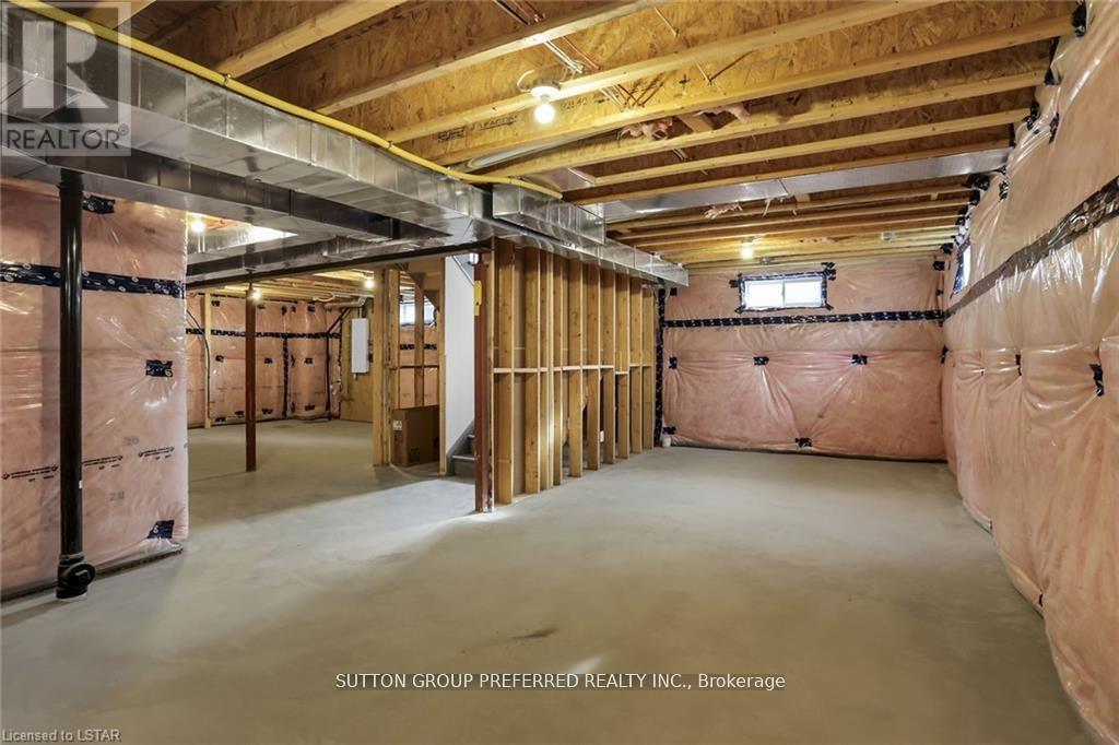 252 Leitch Street, Dutton/dunwich, Ontario  N0L 1J0 - Photo 38 - X12260515