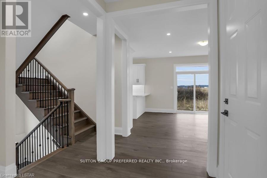 252 Leitch Street, Dutton/dunwich, Ontario  N0L 1J0 - Photo 6 - X12260515