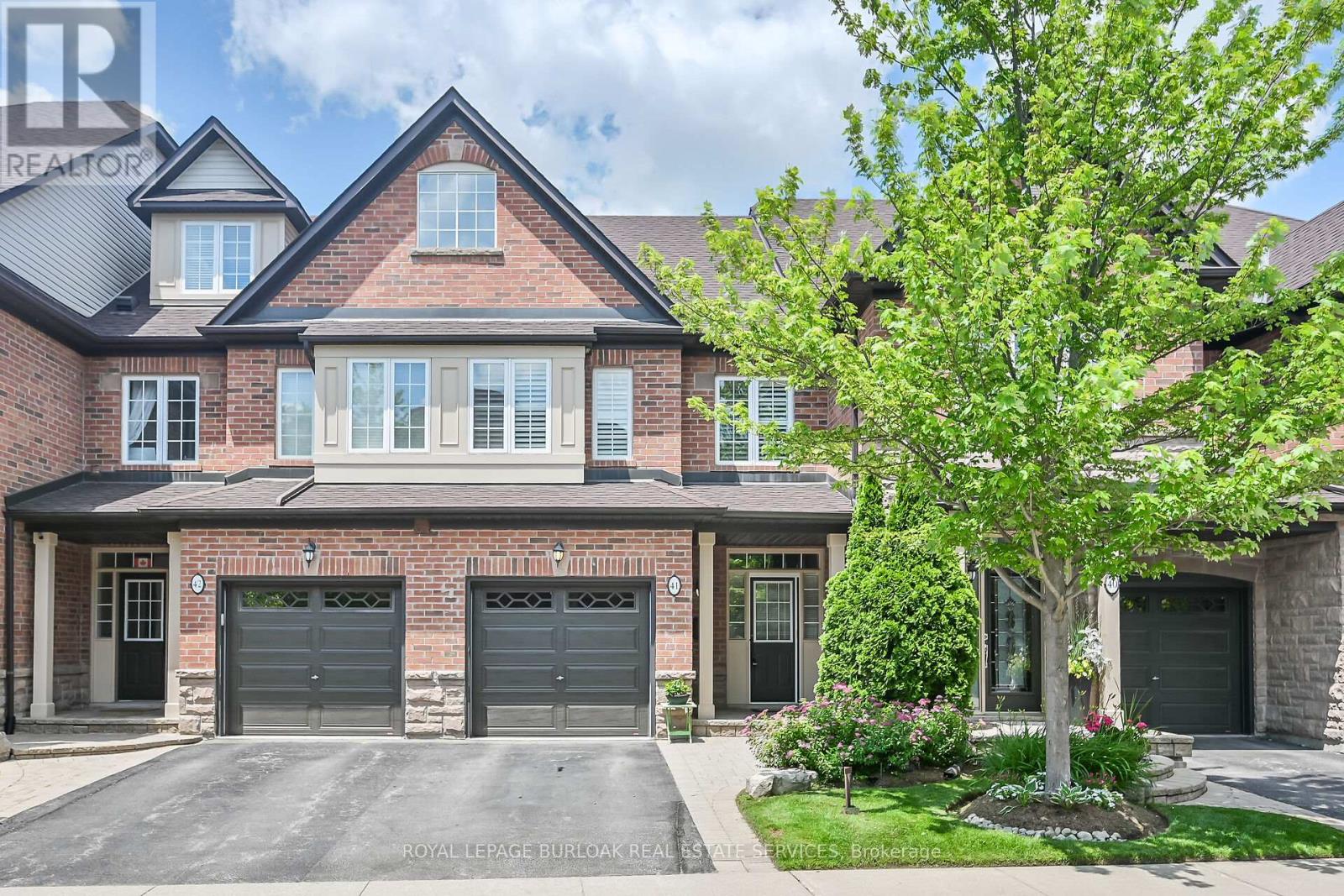 Property at 41 - 300 RAVINEVIEW WAY image 1