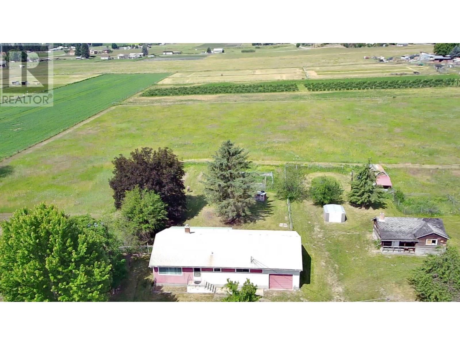 6045 TOWER Road, grand forks, British Columbia