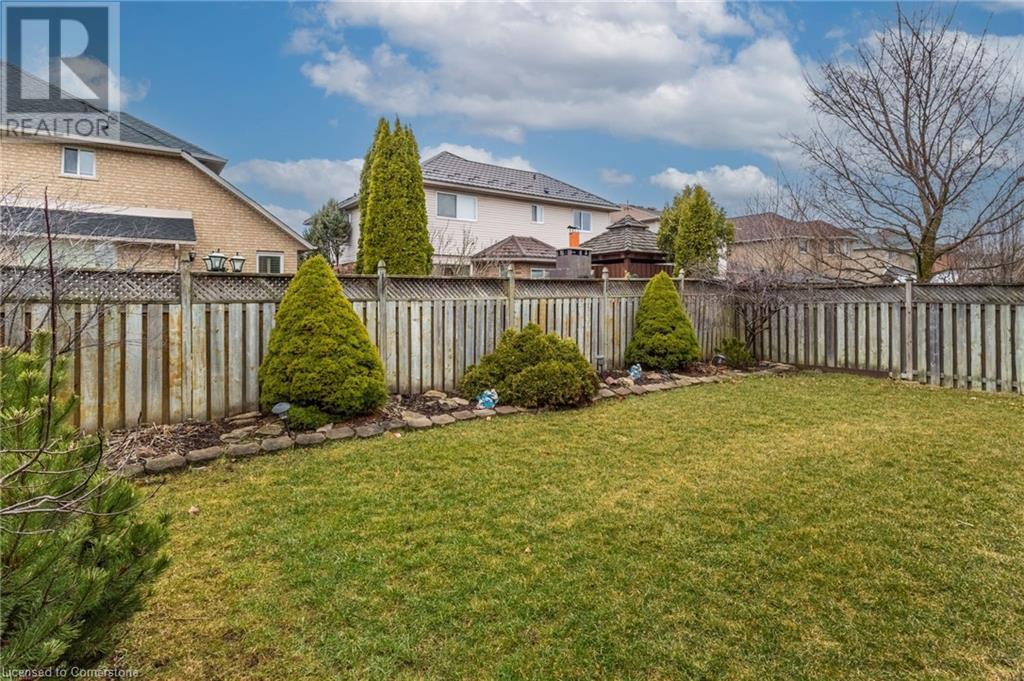 42 Hillgarden Drive, Stoney Creek, Ontario  L8J 3R3 - Photo 37 - 40747588