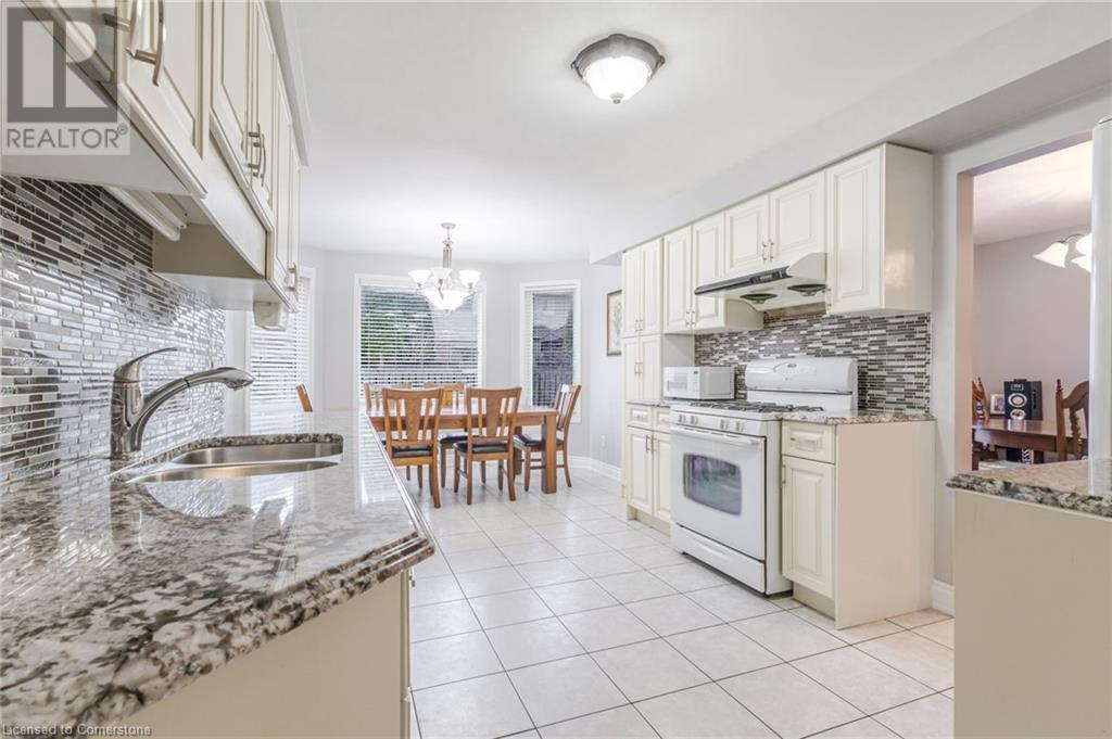 42 Hillgarden Drive, Stoney Creek, Ontario  L8J 3R3 - Photo 7 - 40747588