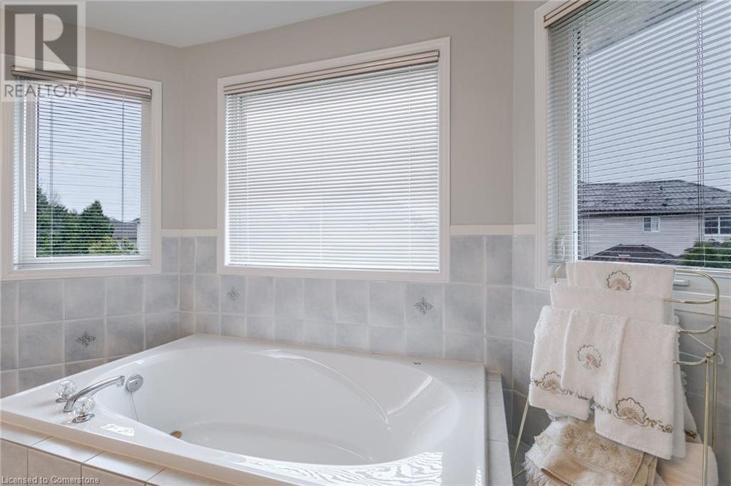 42 Hillgarden Drive, Stoney Creek, Ontario  L8J 3R3 - Photo 28 - 40747588