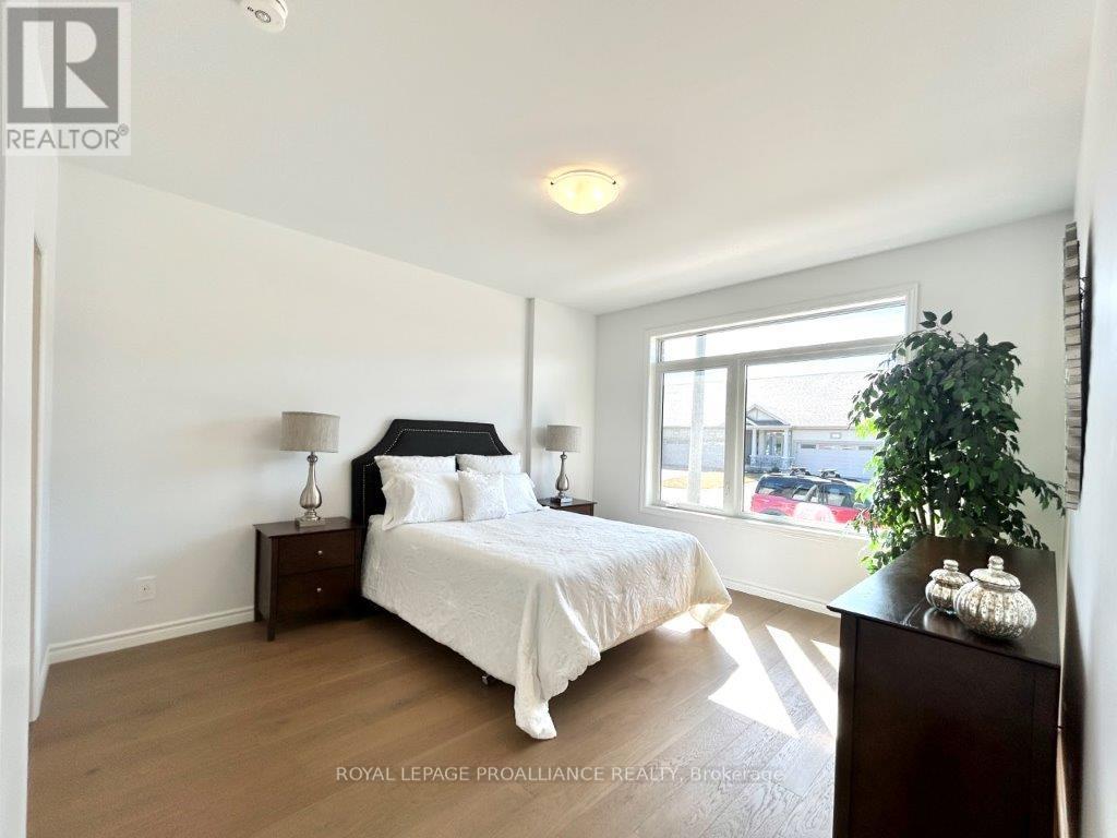 Property at 77 ATHABASKA DRIVE image 3