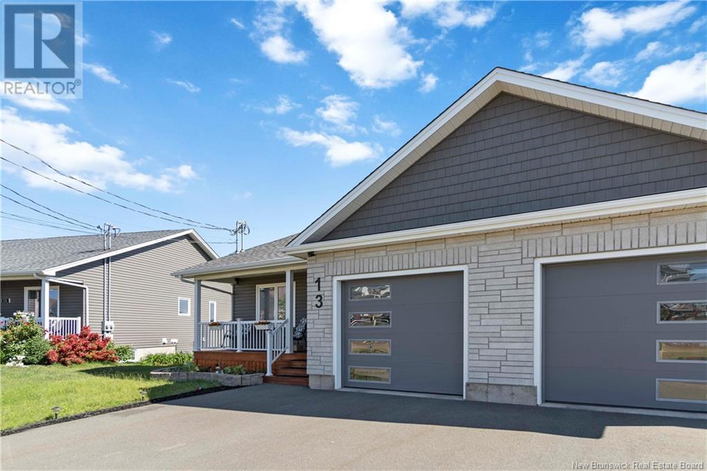 Property at 13 Satleville Crescent image 2