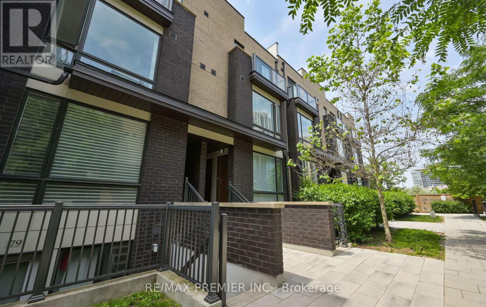 Property at 88 - 30 FIELDWAY ROAD image 2