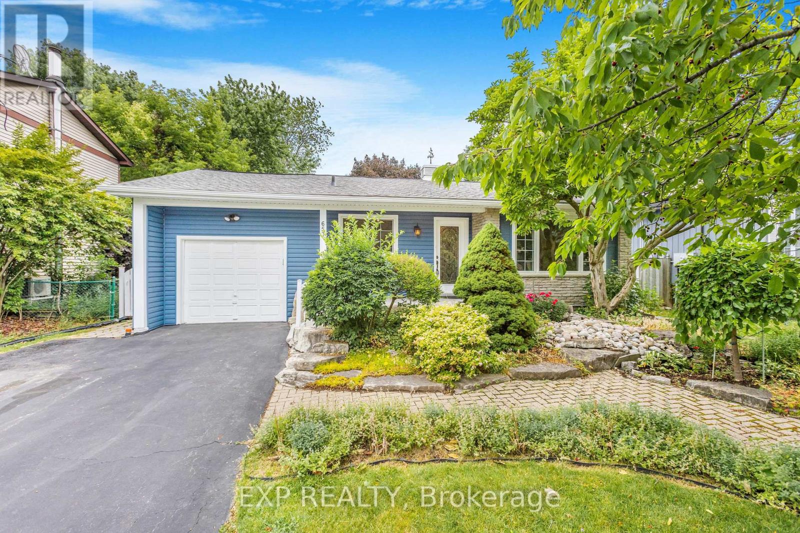 Property at 653 ELLIOTT CRESCENT image 1