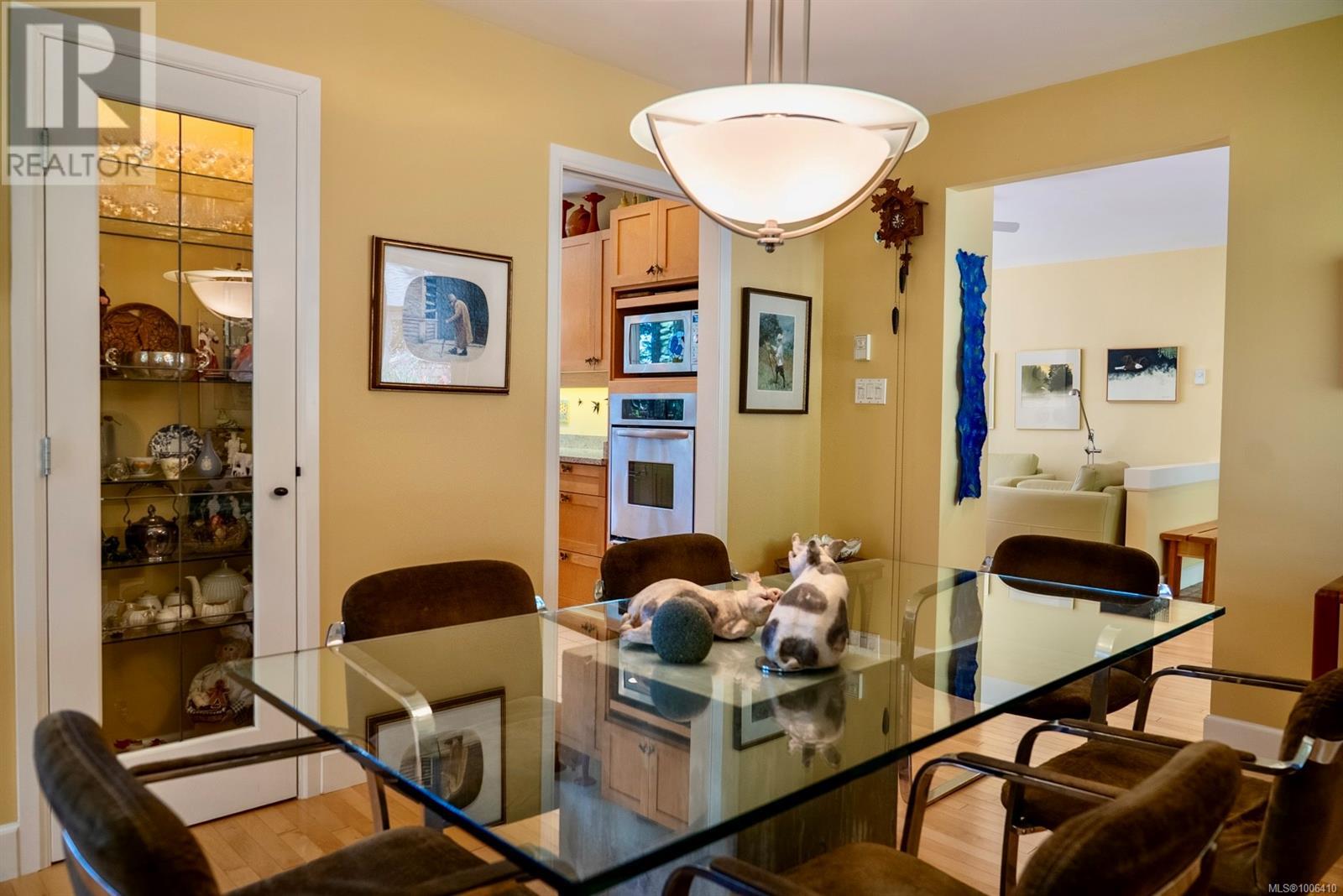 Property at 2622 Lighthouse Lane image 5