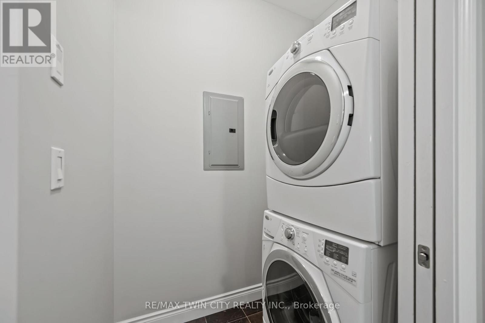 704 - 223 Erb Street W, Waterloo, Ontario  N2L 0B3 - Photo 39 - X12260453