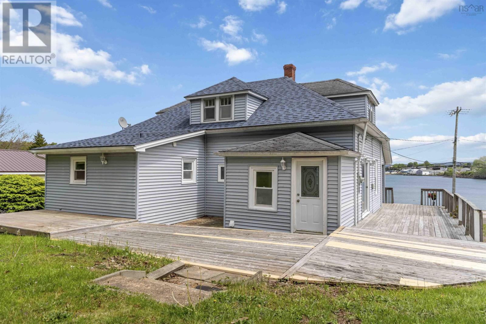9 Shore Road, Digby, Nova Scotia  B0V 1A0 - Photo 6 - 202513351