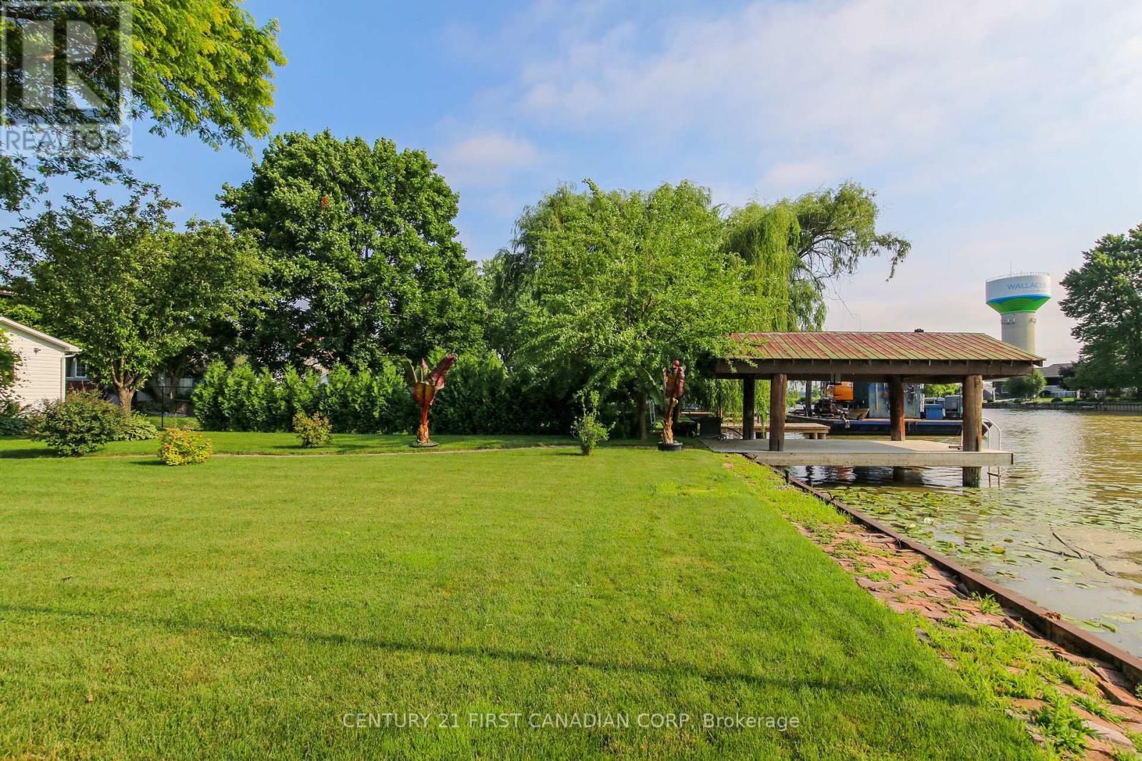 26 Grand Avenue, Chatham-Kent, Ontario  N8A 4J9 - Photo 16 - X12260743