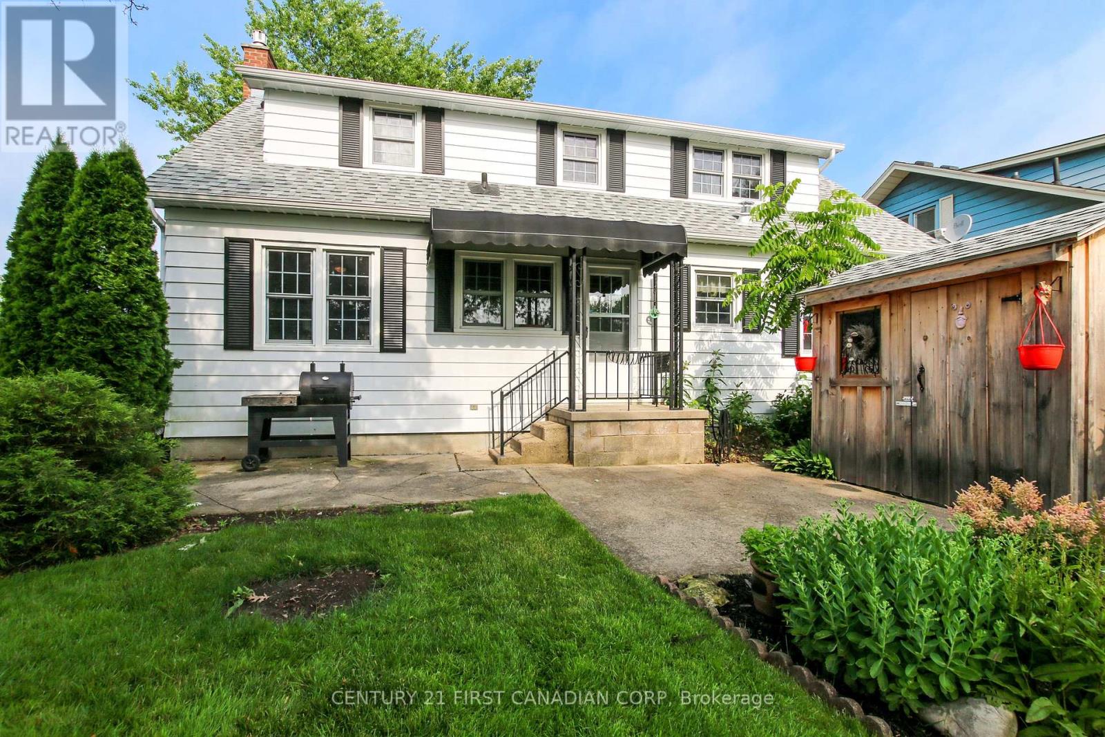26 Grand Avenue, Chatham-Kent, Ontario  N8A 4J9 - Photo 6 - X12260743