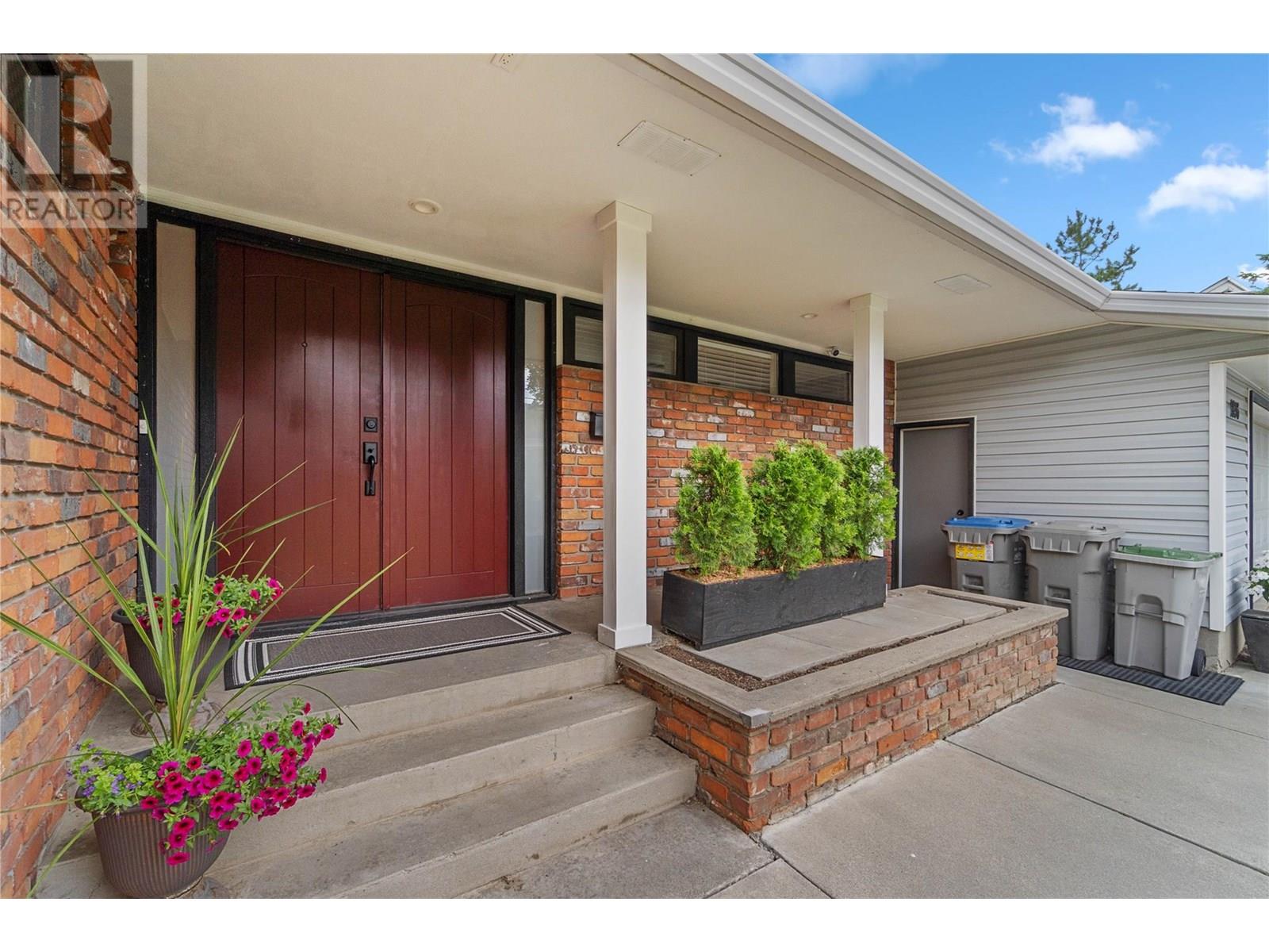 Property at 1836 RUSSET Wynd image 5