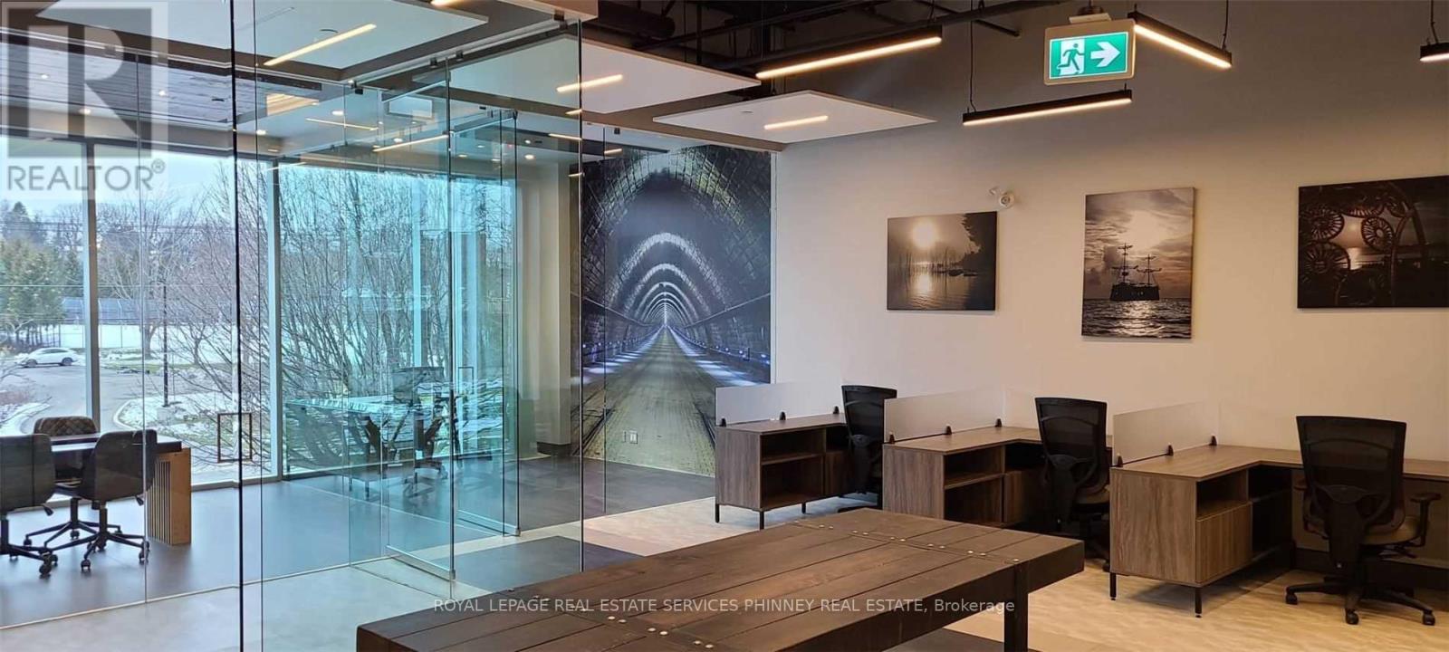 207 - 418 Iroquois Shore Road, Oakville, Ontario  L6H 0X7 - Photo 10 - W12260524