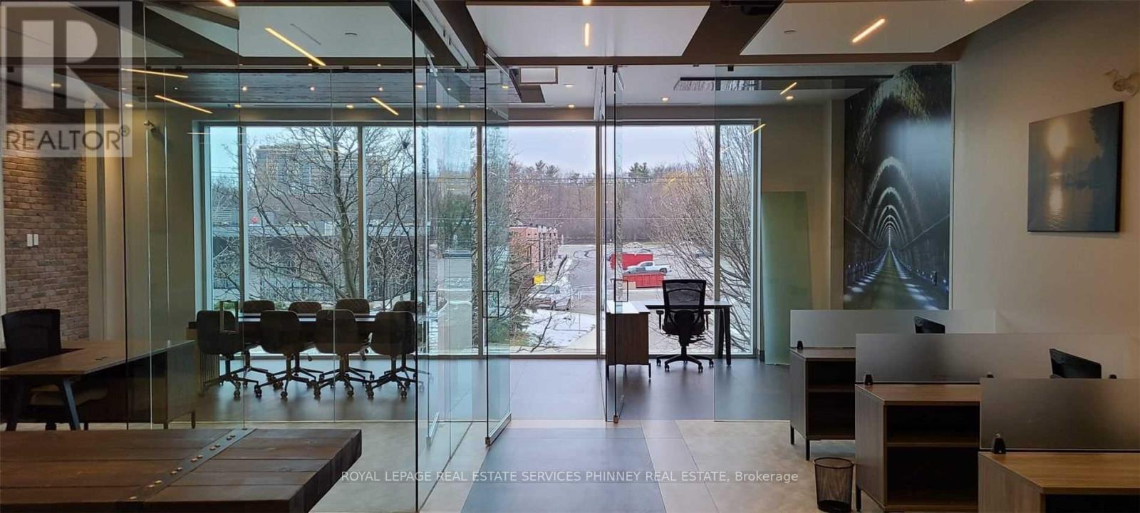 207 - 418 Iroquois Shore Road, Oakville, Ontario  L6H 0X7 - Photo 13 - W12260524