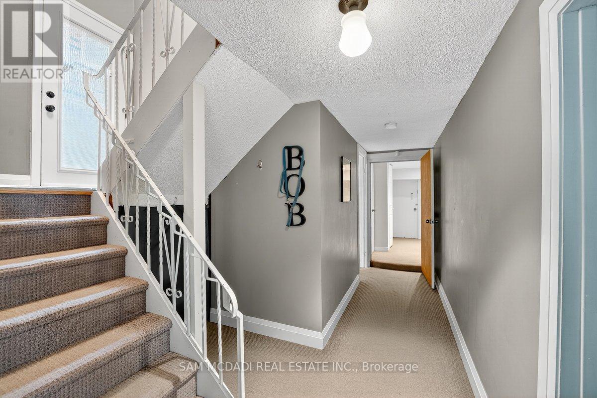 42 Peter Street N, Mississauga, Ontario  L5H 2G8 - Photo 19 - W12260583