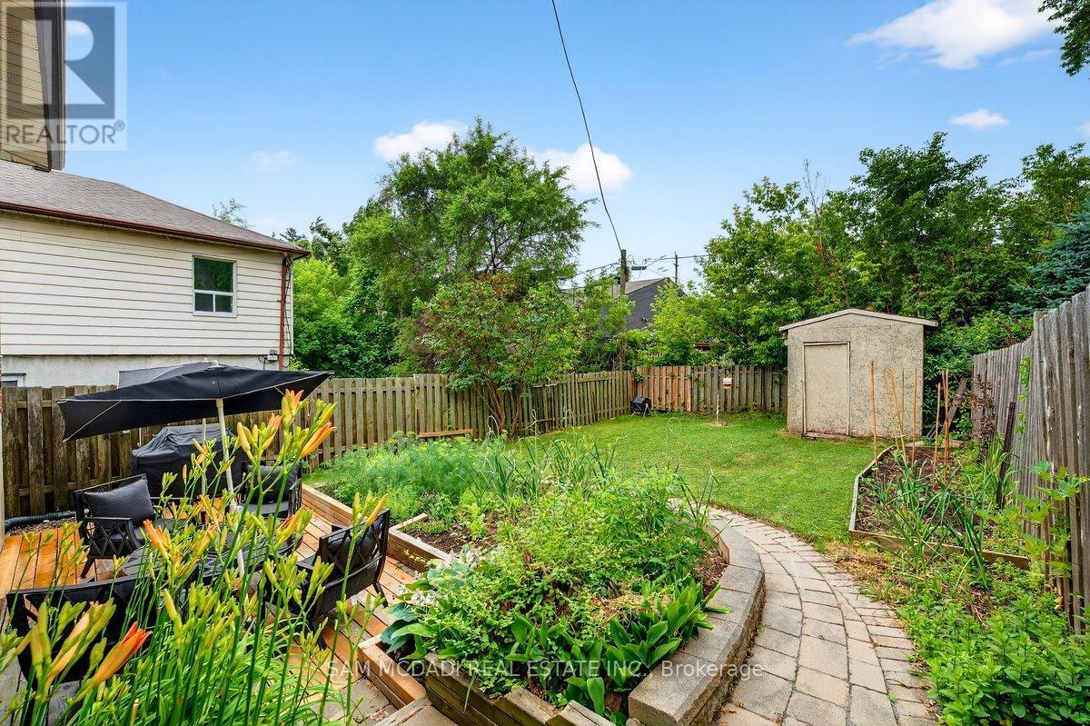 42 Peter Street N, Mississauga, Ontario  L5H 2G8 - Photo 32 - W12260583