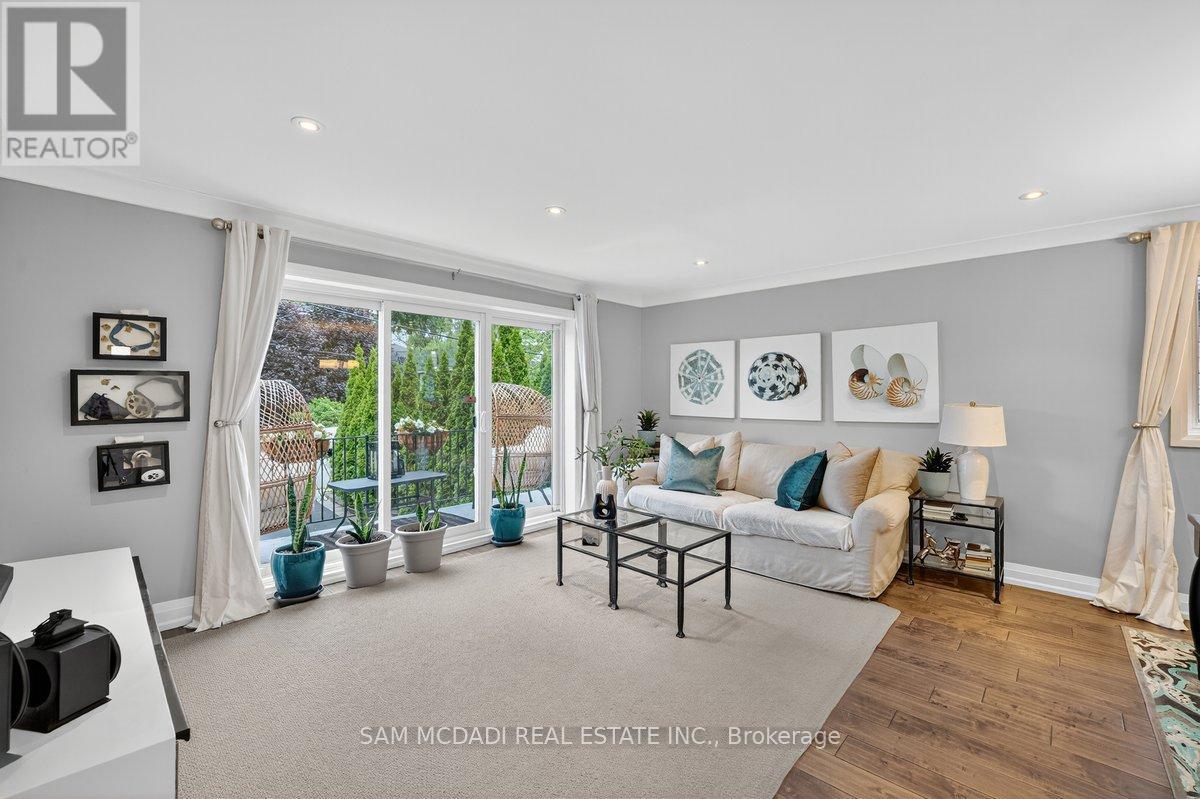 Property at 42 PETER STREET N image 5