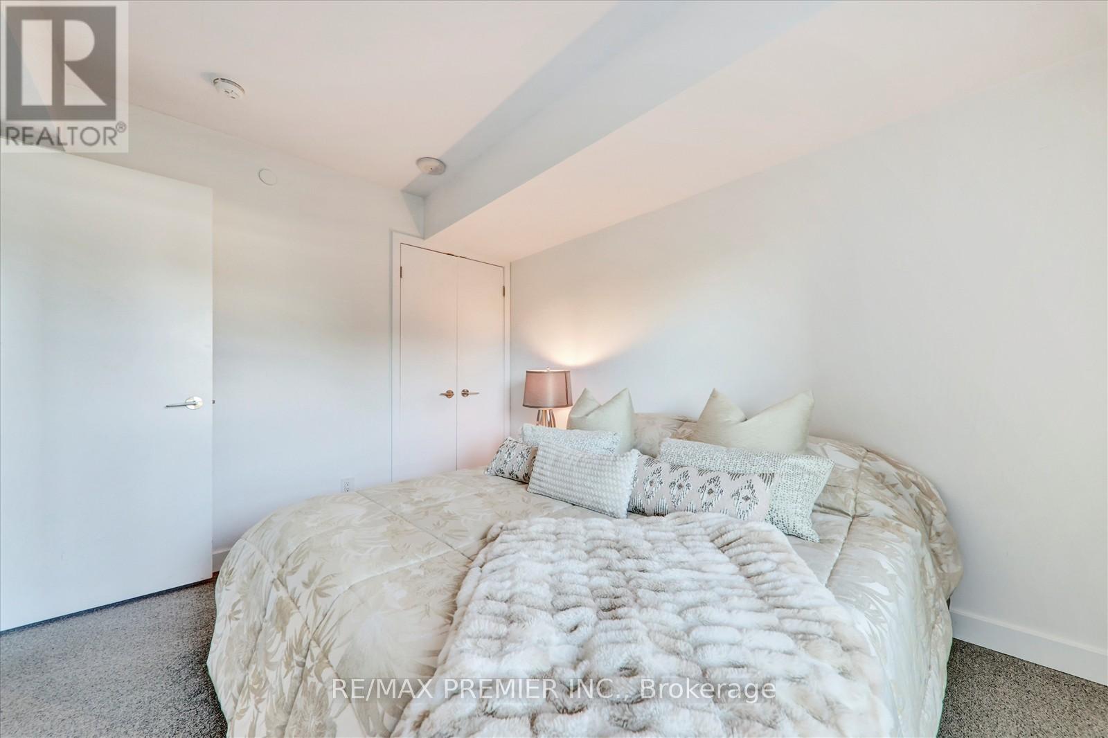 420 - 160 Flemington Road, Toronto, Ontario  M6A 0A9 - Photo 21 - W12260658