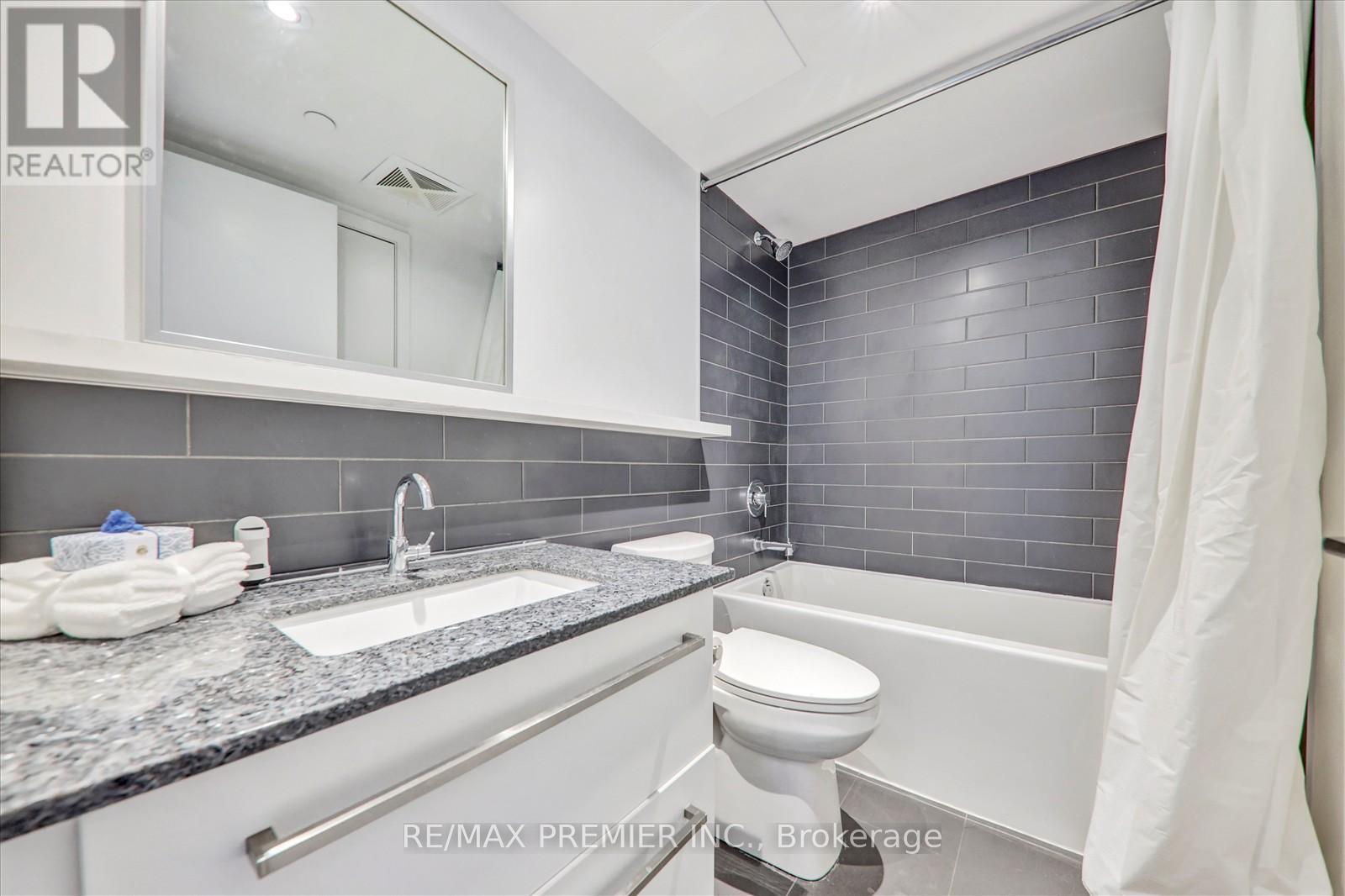 420 - 160 Flemington Road, Toronto, Ontario  M6A 0A9 - Photo 22 - W12260658