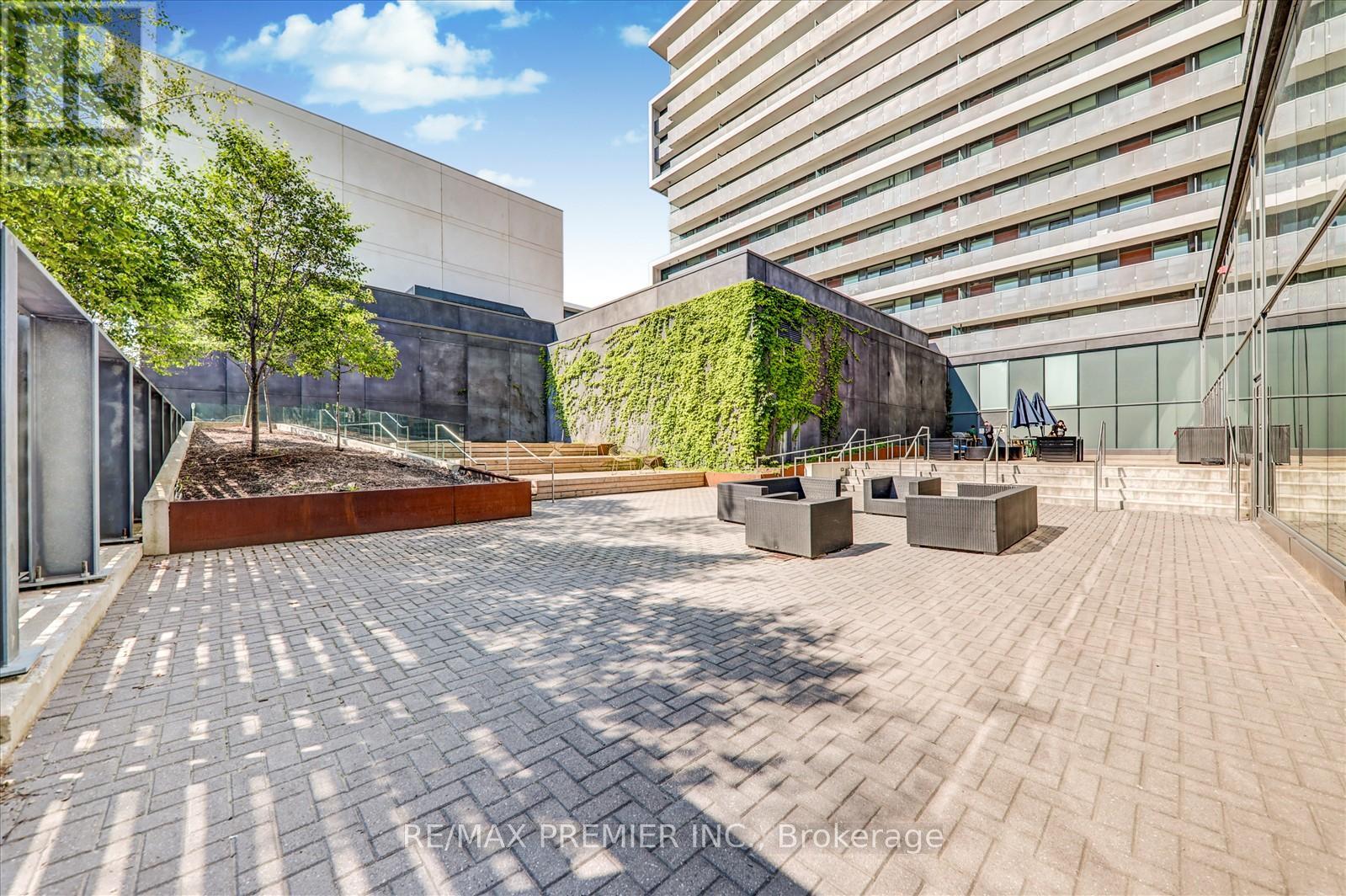 420 - 160 Flemington Road, Toronto, Ontario  M6A 0A9 - Photo 25 - W12260658
