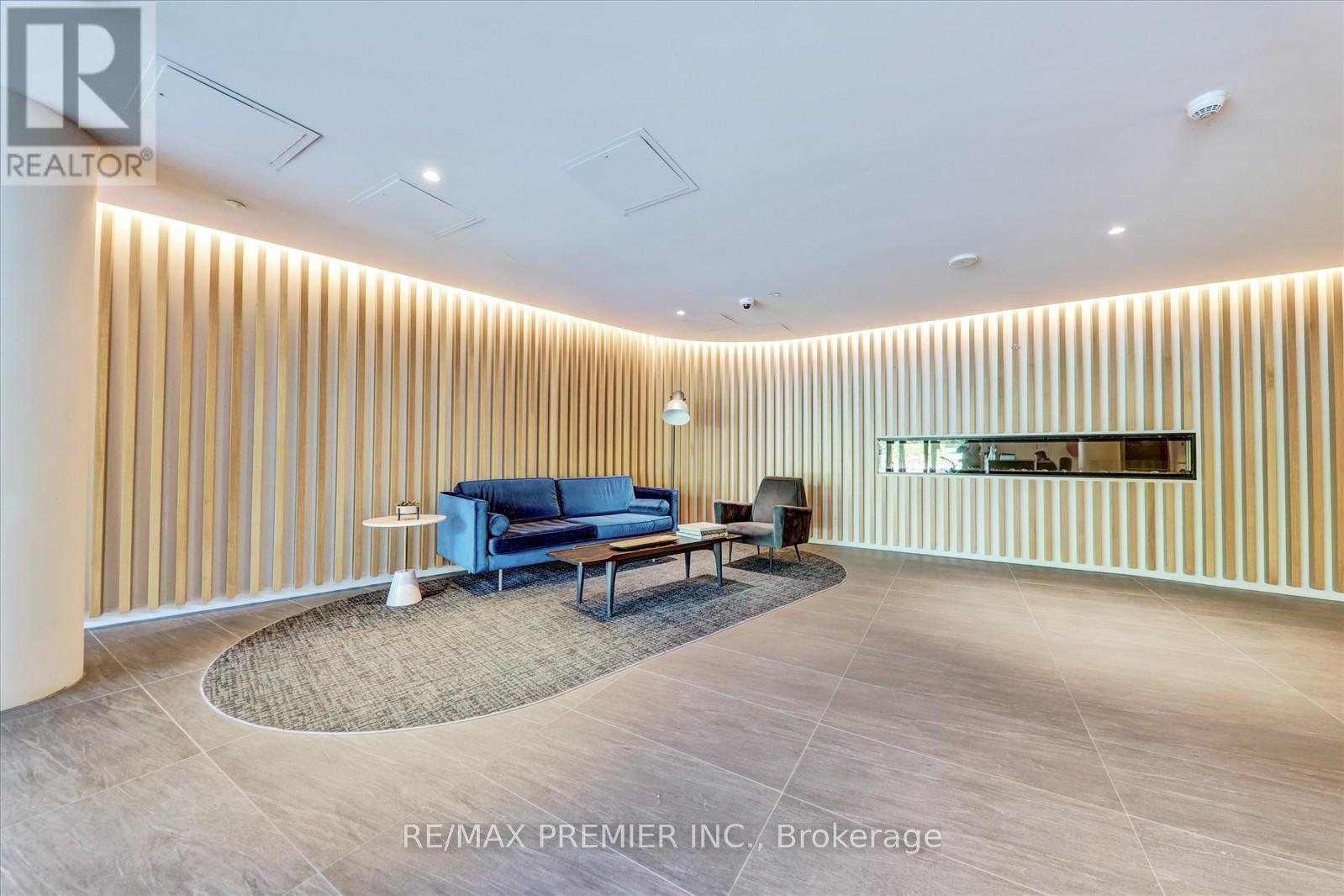 Property at 420 - 160 FLEMINGTON ROAD image 5