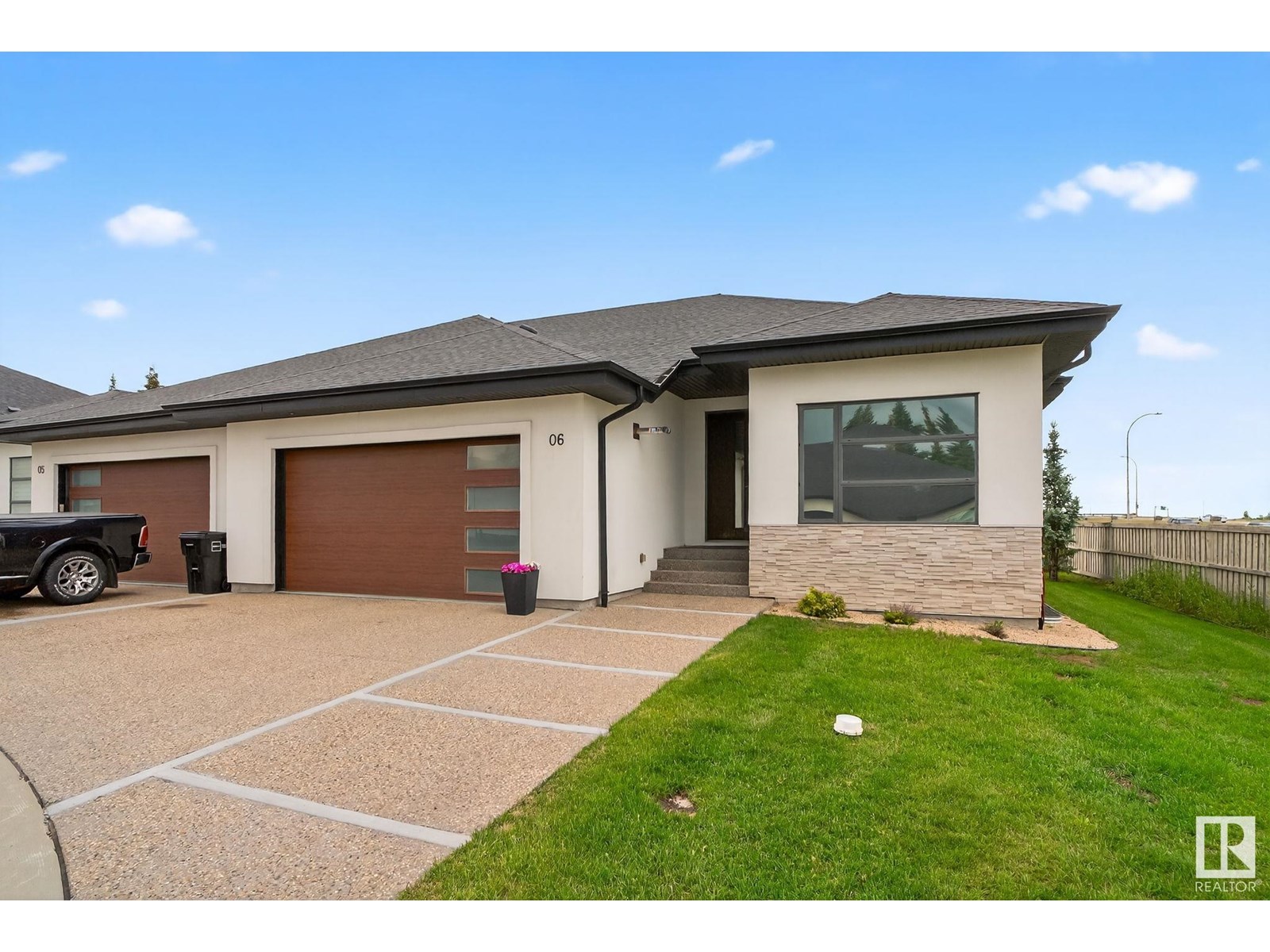 #6 604 Mcallister Lo Sw, Edmonton, Alberta  T6L 3L4 - Photo 2 - E4445630