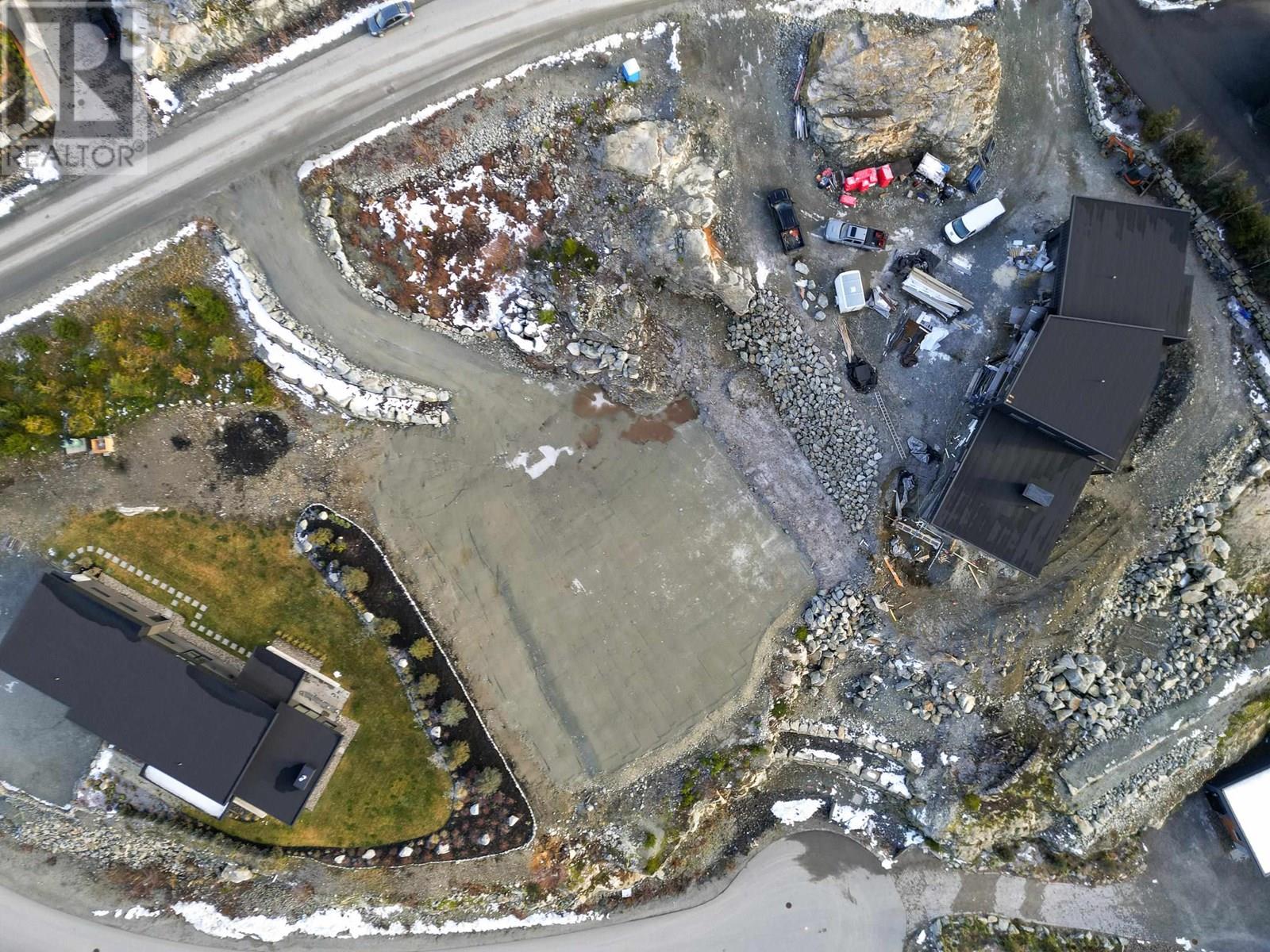 9357 WEDGEMOUNT PLATEAU DRIVE, whistler, British Columbia V8E1M1