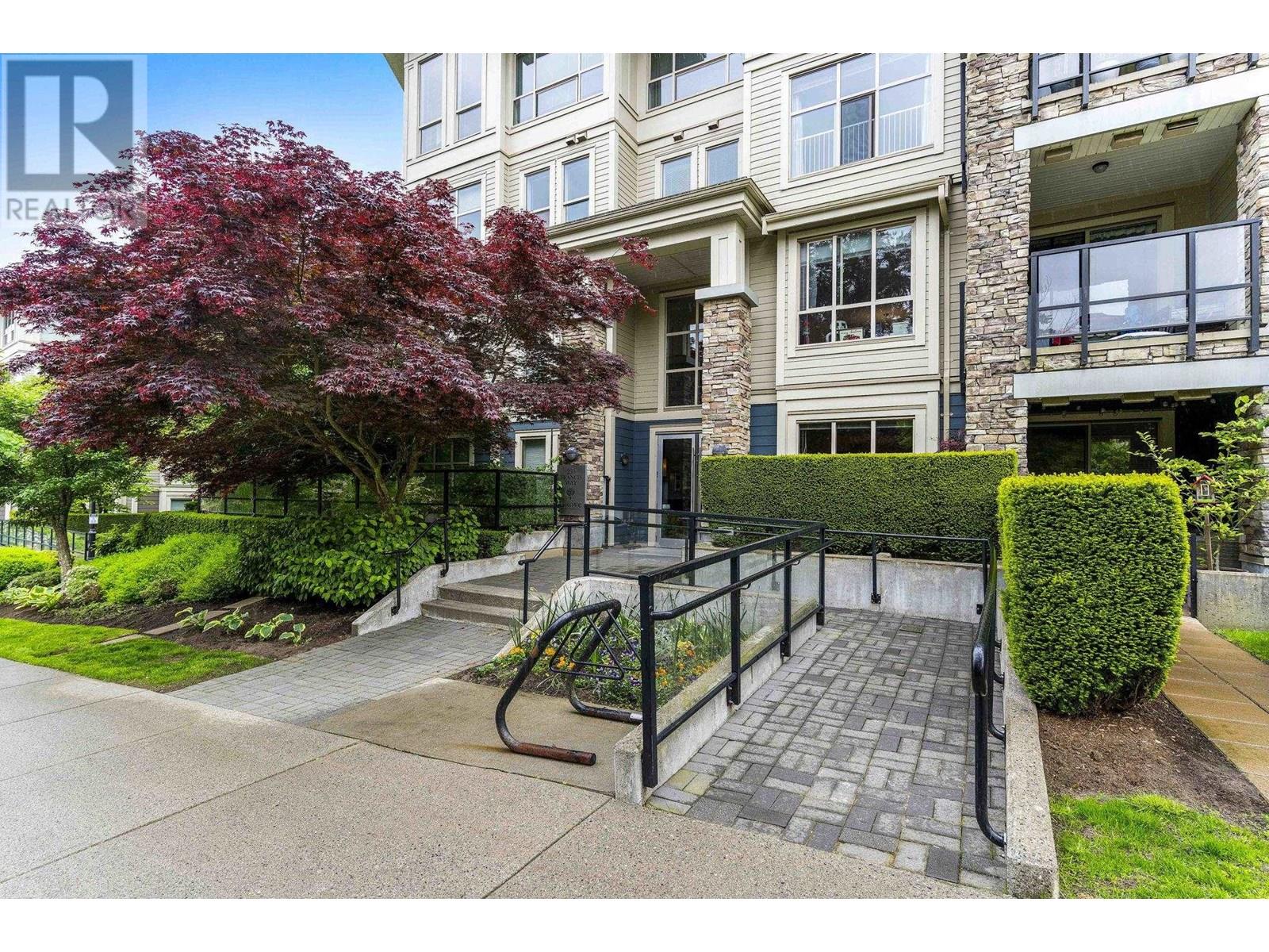 202 250 FRANCIS WAY, new westminster, British Columbia V3L0E6