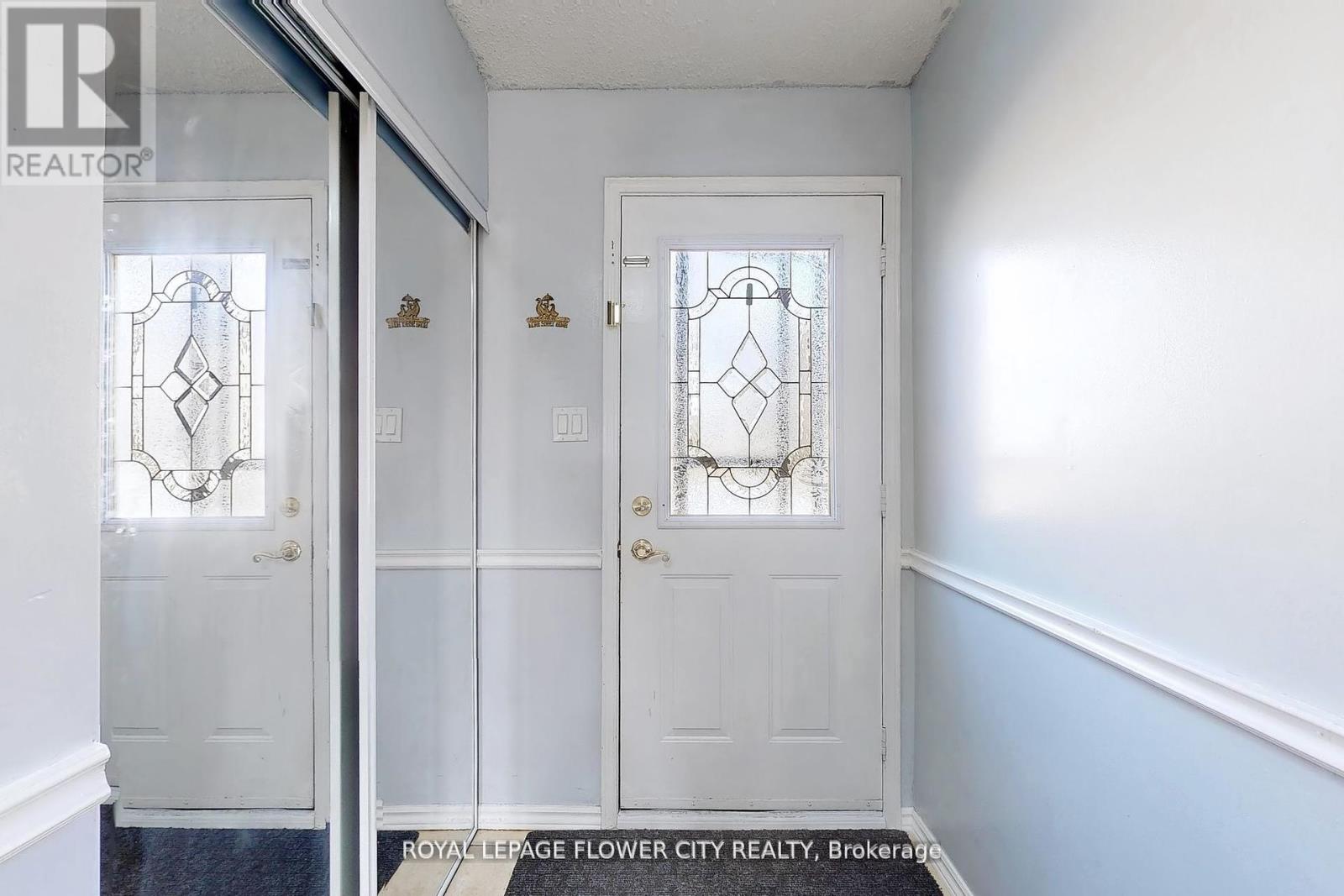 43 - 1155 Paramount Drive, Hamilton, Ontario  L8J 2N2 - Photo 23 - X12260560