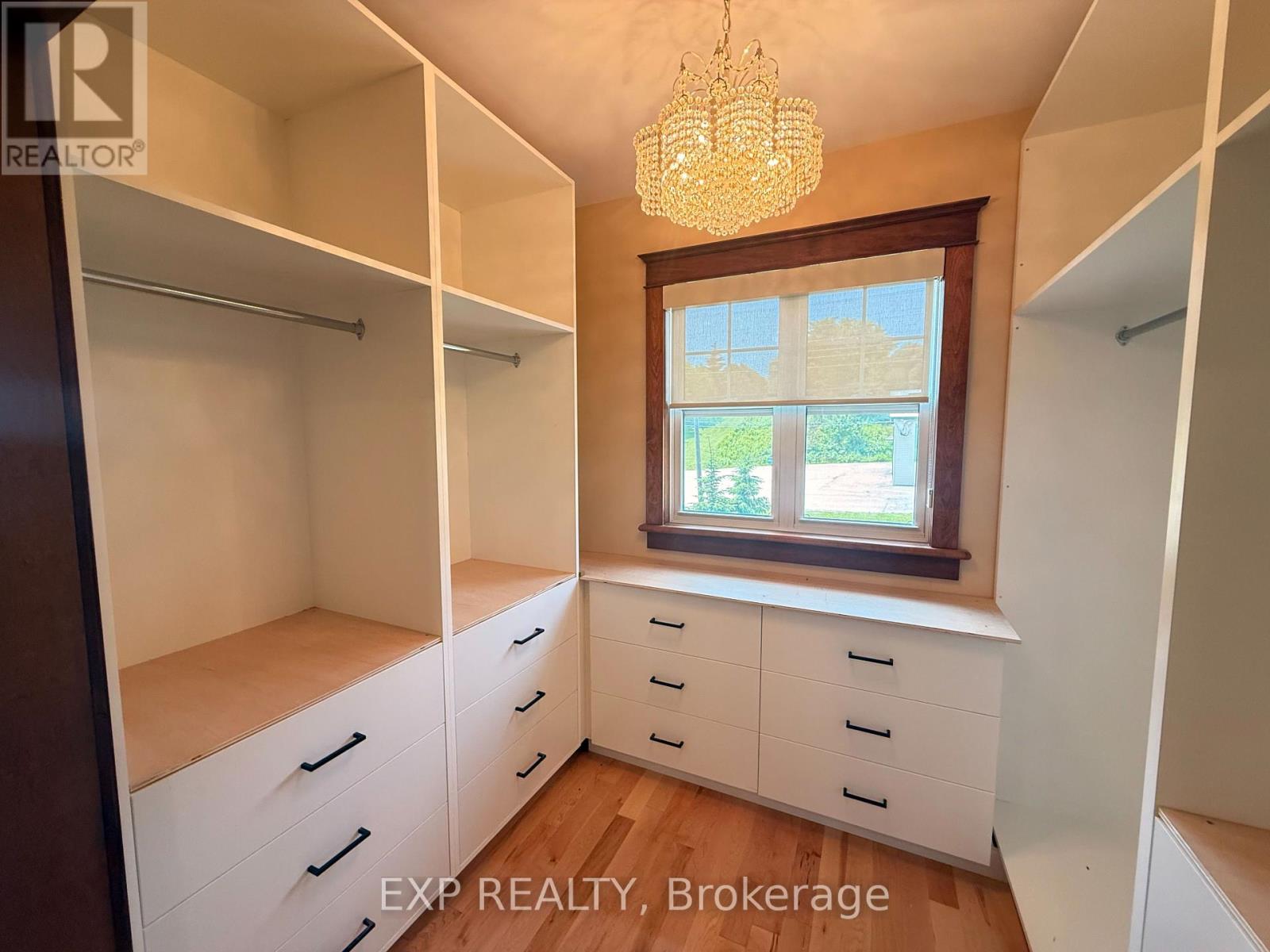 10 William Street, East Luther Grand Valley (Grand Valley), Ontario  L9W 5Y5 - Photo 11 - X12260594