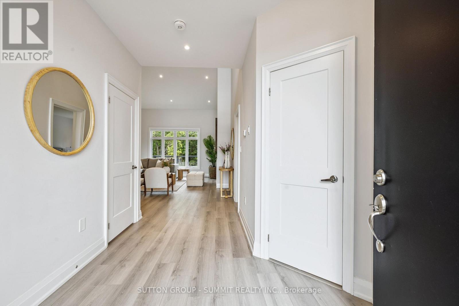 Property at 85 GOLDIE COURT image 3