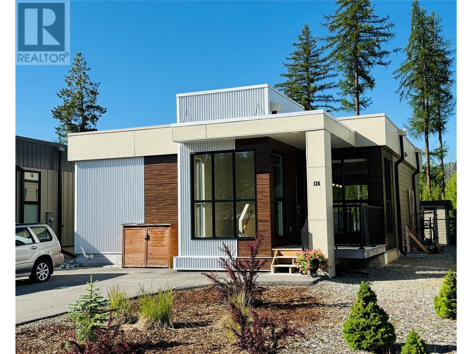 126 Sullivan Drive, Kimberley, British Columbia  V1A 0A7 - Photo 2 - 10353731