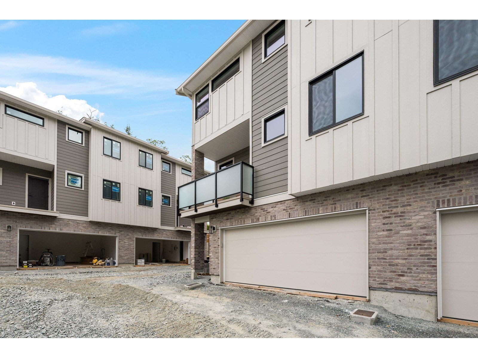 Property at 2473 BECK ROAD image 4